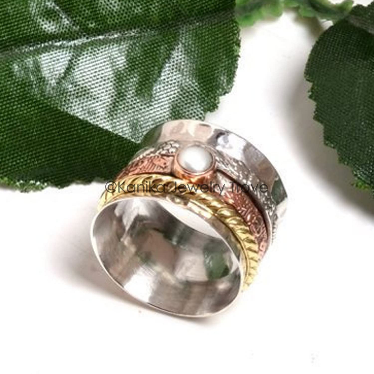 Spinner-Ring mit gehämmerter Blumenstruktur für Damen und Herren, Spinner-Band-Ring mit Süßwasser-Zuchtperlen, 925er Sterlingsilber, Spinner-Ring für Damen (Perle, Größe 7)