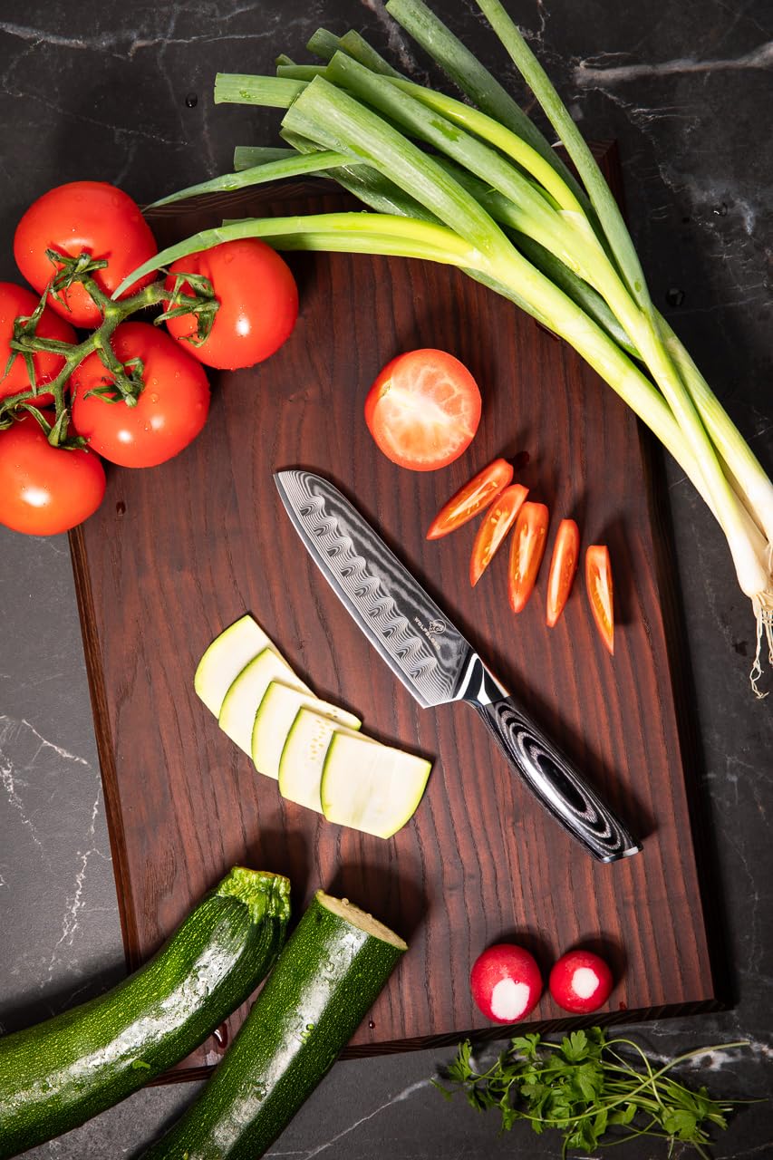 Wolfblood PRO Damastmesser Santoku Messer L (23cm) TÜV geprüfter 62 HRC Damaststahl aus 67 Lagen I Damast-Küchenmesser Santokumesser mit Holzgriff Geschenkbox und Klingenschutz