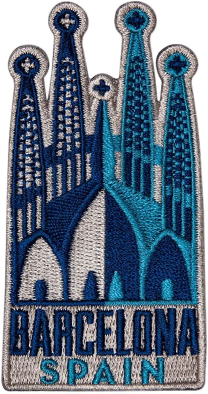 Vagabond Heart Barcelona Spain Travel Patch - Sagrada Familia by Antoni Gaudi / Great souvenir for backpacks and luggage / Backpacking and travelling badge.