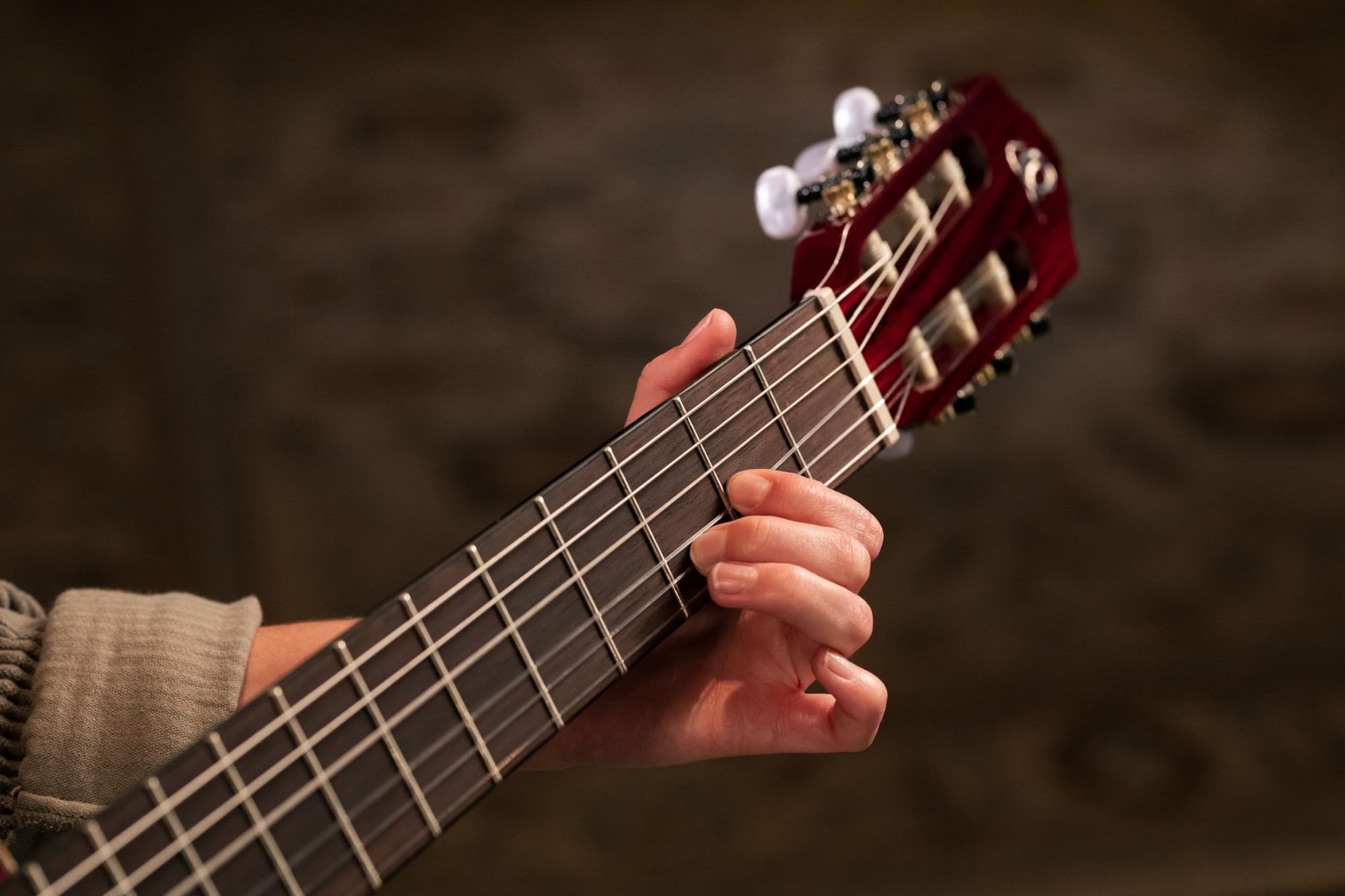 Ortega Guitars Chitarra Concerto Rossa Misura Standard - Serie Family - include Gig Bag - mogano/top in abete (R121WR)
