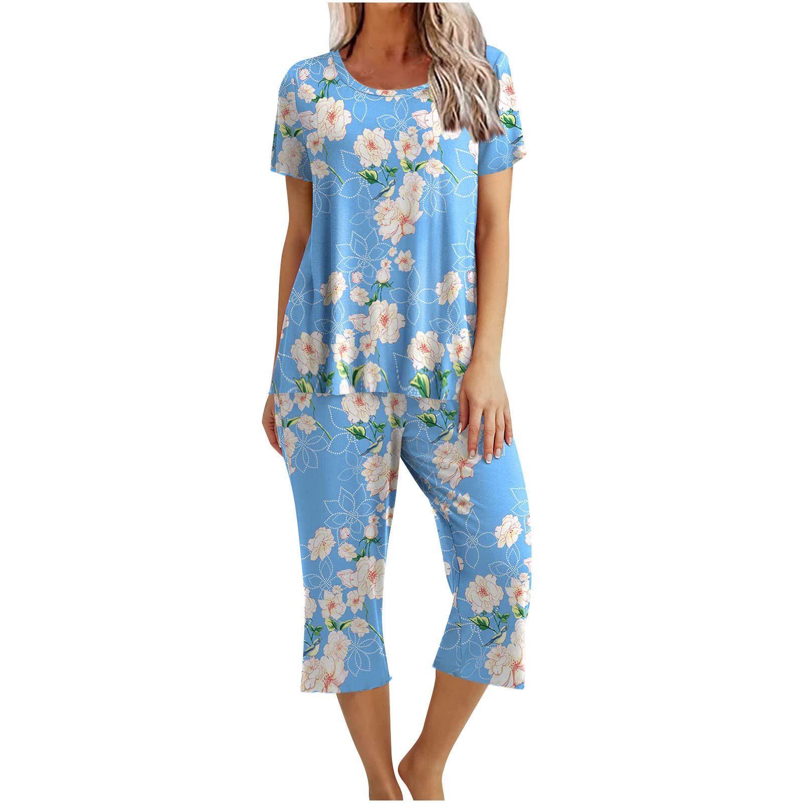MRGIINRI Pajamas for Women 2023 Summer Trendy Short Sleeve Sleepshirt and Capri Pants Pjs Sets Loungewear with Pockets