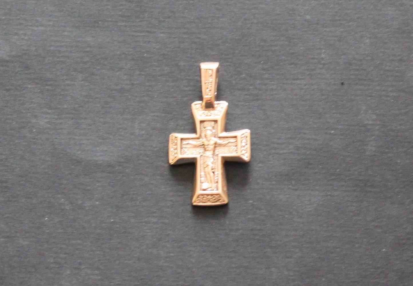 Gold Yellow 14K Cross 7.2 Grams The Crucifixion. Orthodox Cross