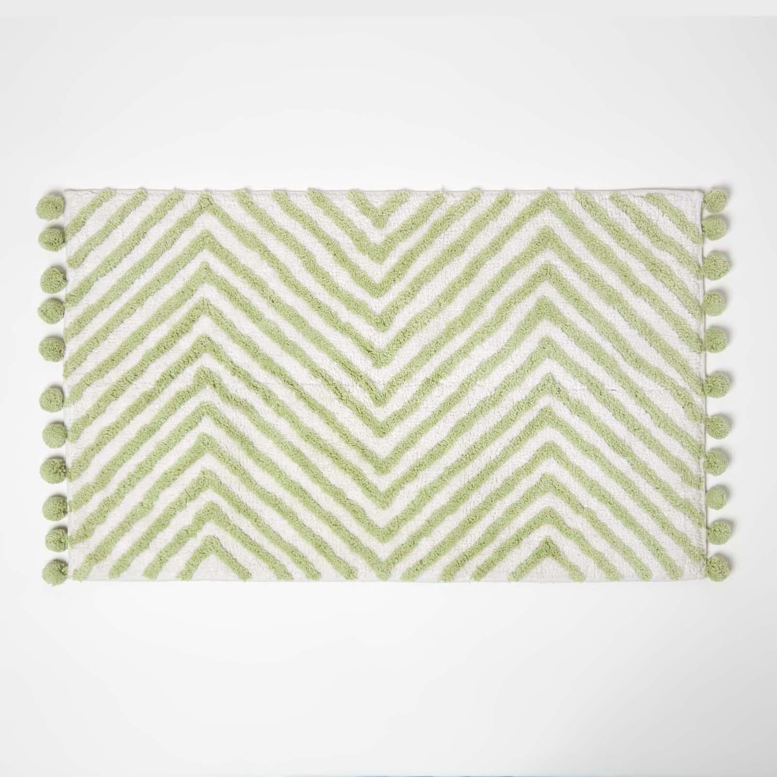 HOMESCAPES Sage Green Cotton Bath Mat with Zig Zag Design Super Absorbent Tufted Bathmat with Pom Poms, 50 x 80 cm