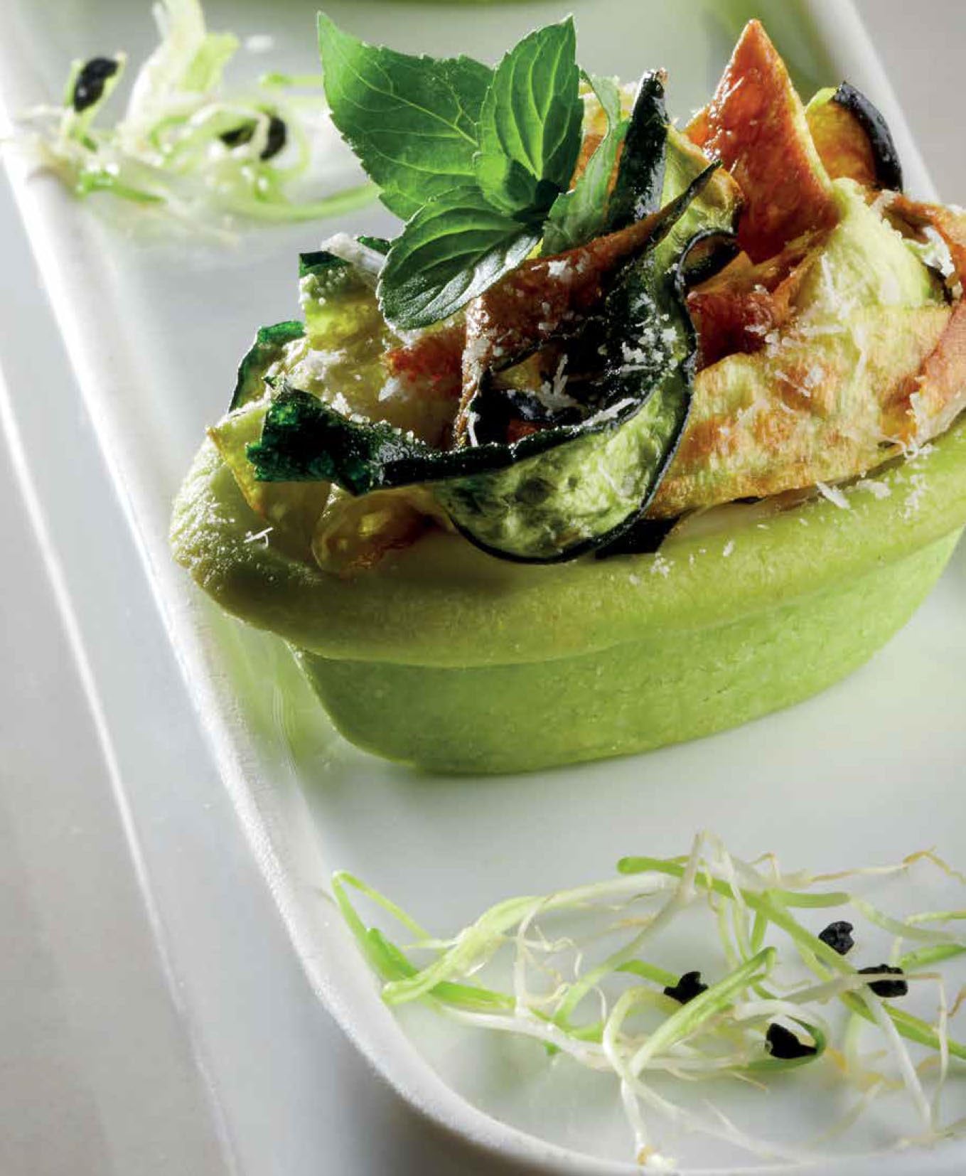 Aperitivo gourmet. Fingerfood, mignon e torte salate