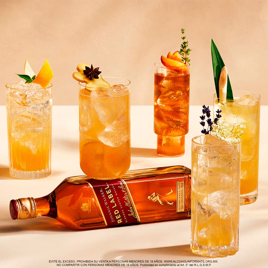 Amazon.co.jp: JOHNNIE WALKER レッドラベル 赤 40度 700ml ウイスキー