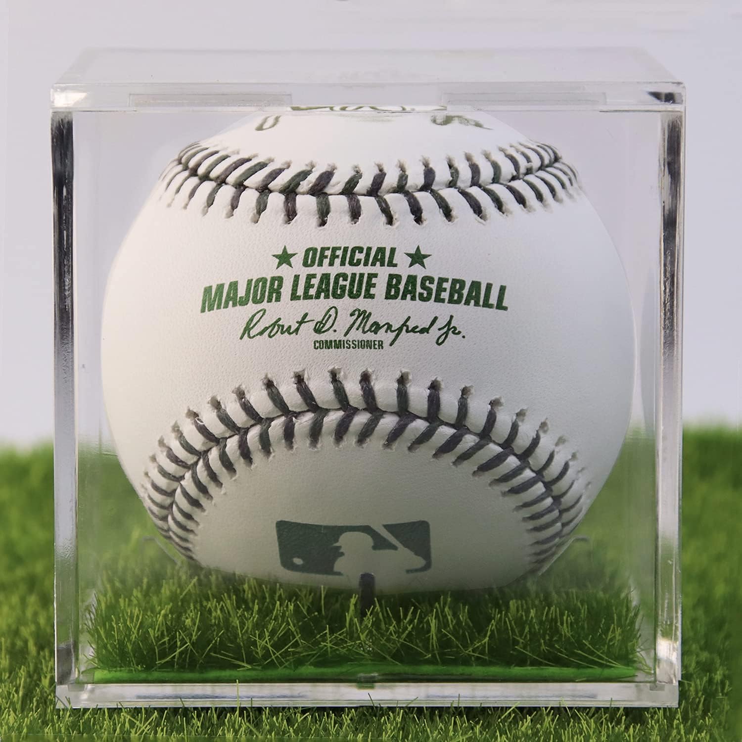 Lingee Baseball Display Case, Square Clear Box Moisture Dustproof, Memorabilia Display Storage Sports Baseball Autograph Display Case,Fits for Official Size Ball (Clear) : Sports & Outdoors