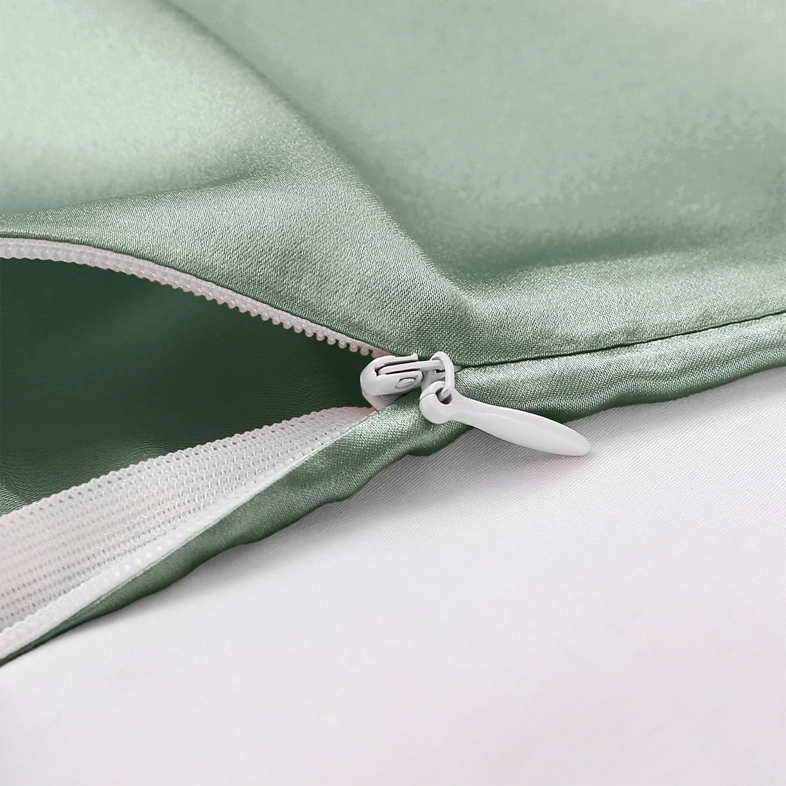 LILYSILK Pillowcase for Hair and Skin 100% Mulberry Silk 19 Momme Both Sides Silk Bed Pillow Cover with Hidden Zipper 1 Pc Standard Size 20''x26'' Avocado Green