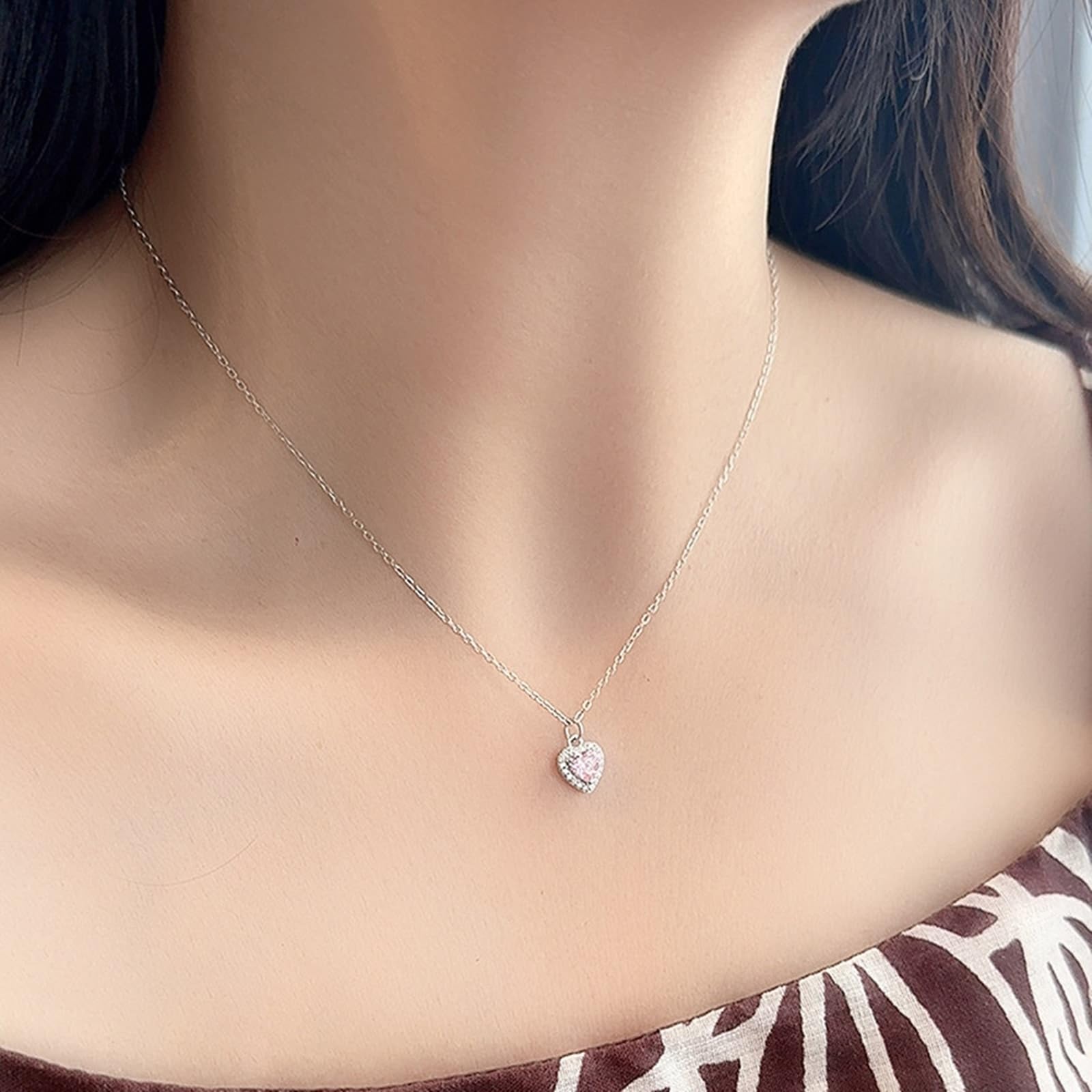 Collana in oro bianco 14 carati 585, con ciondolo a forma di cuore, 45 cm