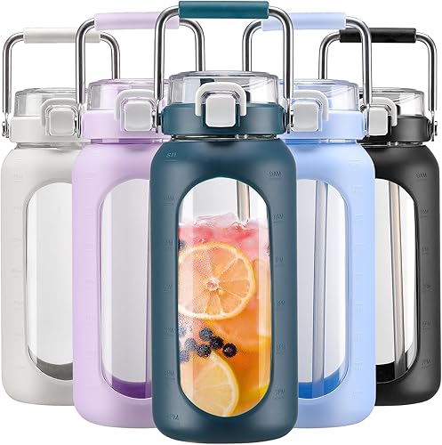 BLUEGO Botella de agua de vidrio de 64 onzas, botellas de agua con mango de acero inoxidable y popote, botella de agua motivacional de medio galón