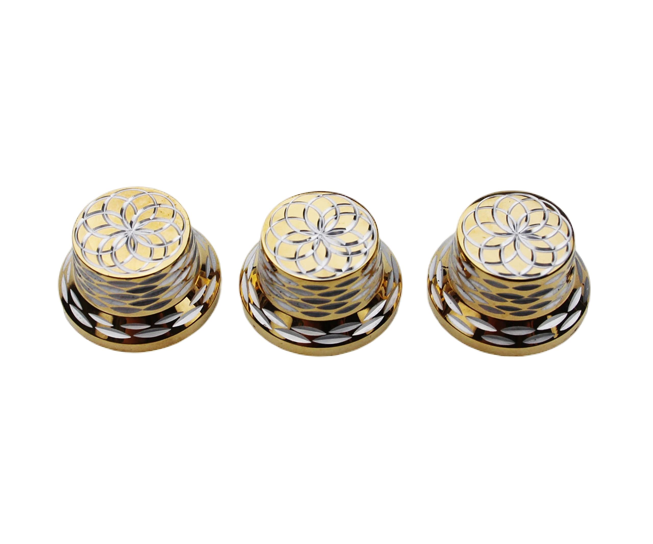 guykerTop Hat Guitar Bass Potentiometer Control Knobs 6mm Dia. Shaft Pots - 3Pcs Stainless Steel Bell Cap Speed Tone Volume Top Lotus Flower Pattern Knob Replacement Parts - Gold