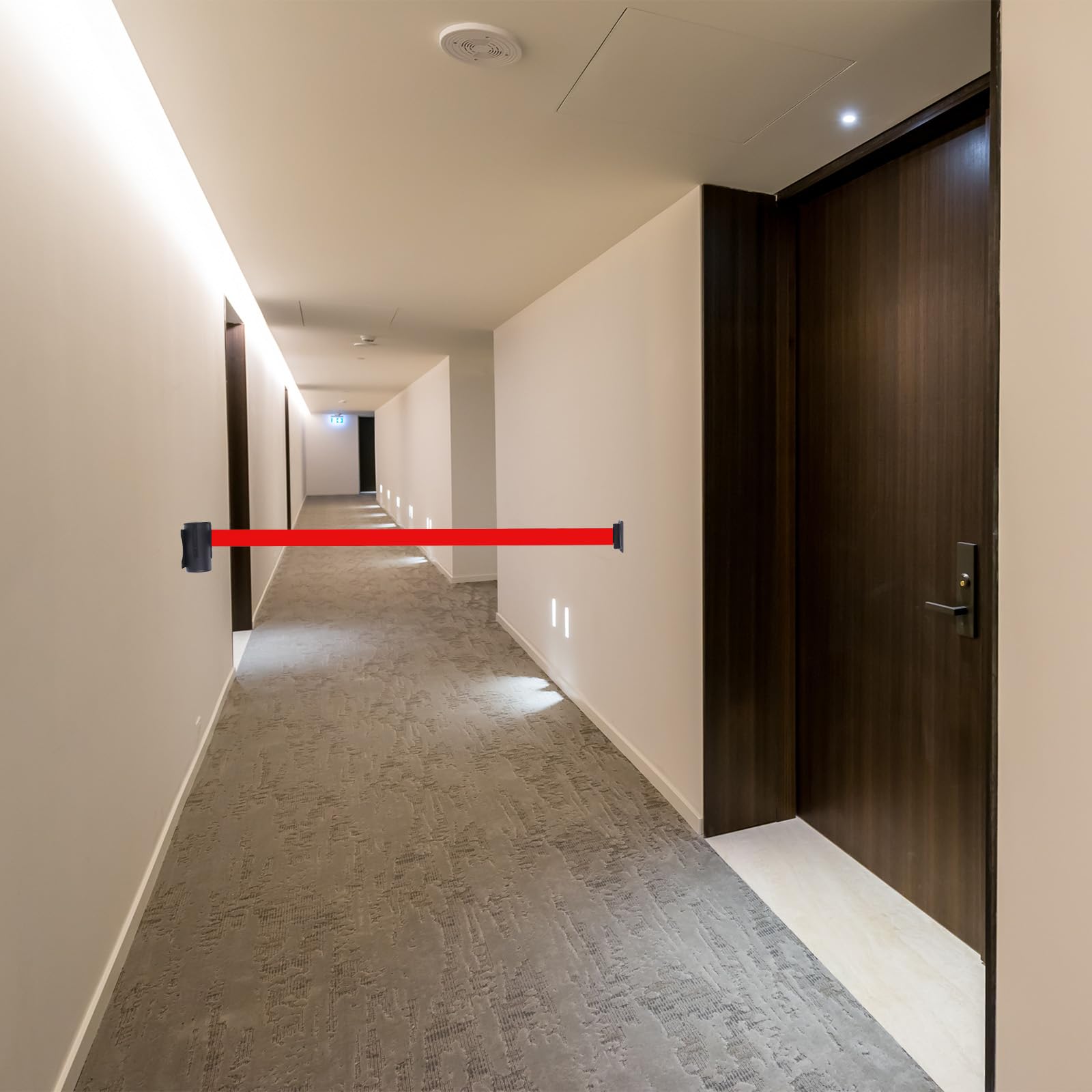 PATIKIL Barrera de Cinta Retráctil Fija para Montaje en Pared, 9.84 Pies de Largo con Estuche de Acero para Control de Multitudes en Estadios, en Color Negro/Amarillo con Precaución