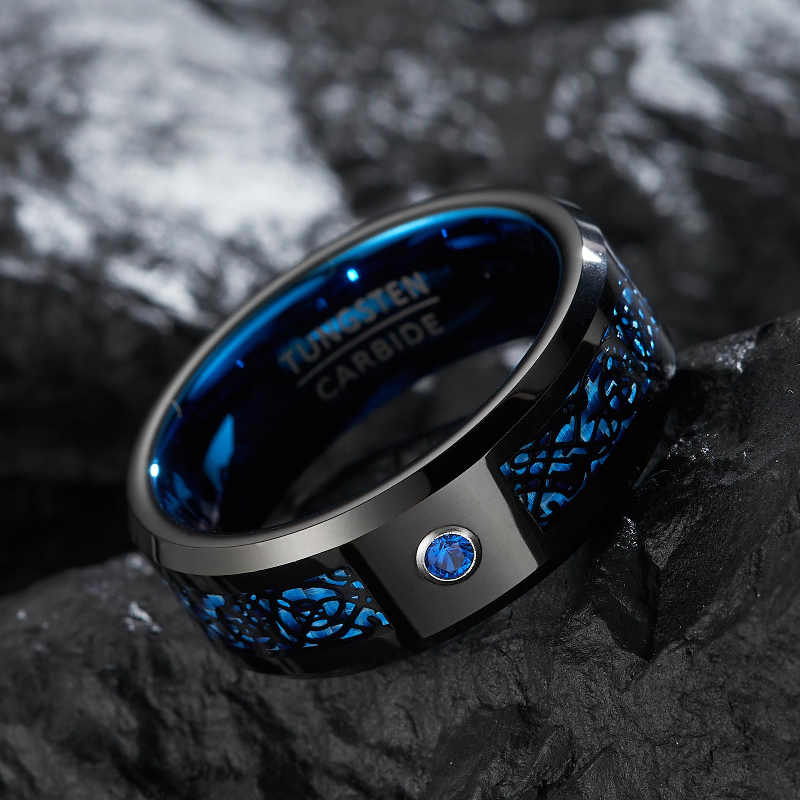 Fascia Guardian Line - Anello Nuziale in Tungsteno Nero Larghezza 8mm con Zirconia Blu (Misura USA)
