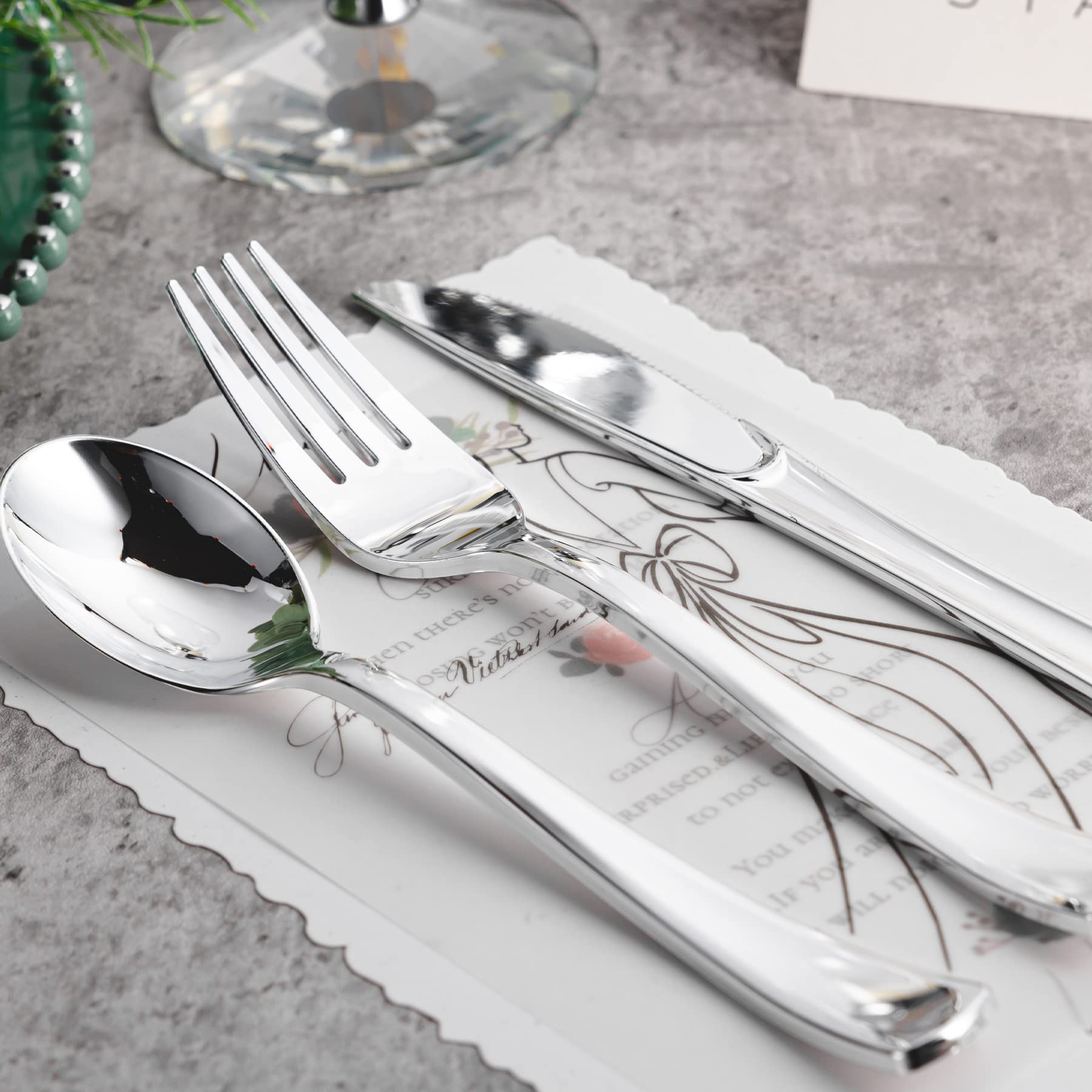 N9R 120PCS Silver Plastic Silverware, Silver Plastic Cutlery Set Disposable Flatware Dinnerware -60 Forks, 30 Spoons, 30 Knives for Wedding, Party, Birthday and Daily Use