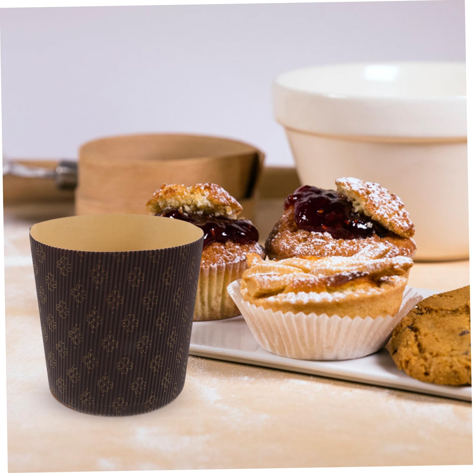 25piezas Papel Para Hornear Pasteles Panettone Moldes De Papel Resistentes Grasa y Agua Liners Italianos Para Cupcakes y Muffins Para Fiestas y Panadería Doméstica