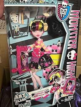 【新品・未開封】モンスターハイ ドラキュラローラ くたくたアルバイト マテル Amazon.co.jp: モンスター・ハイ 吸血鬼ドラキュラの娘