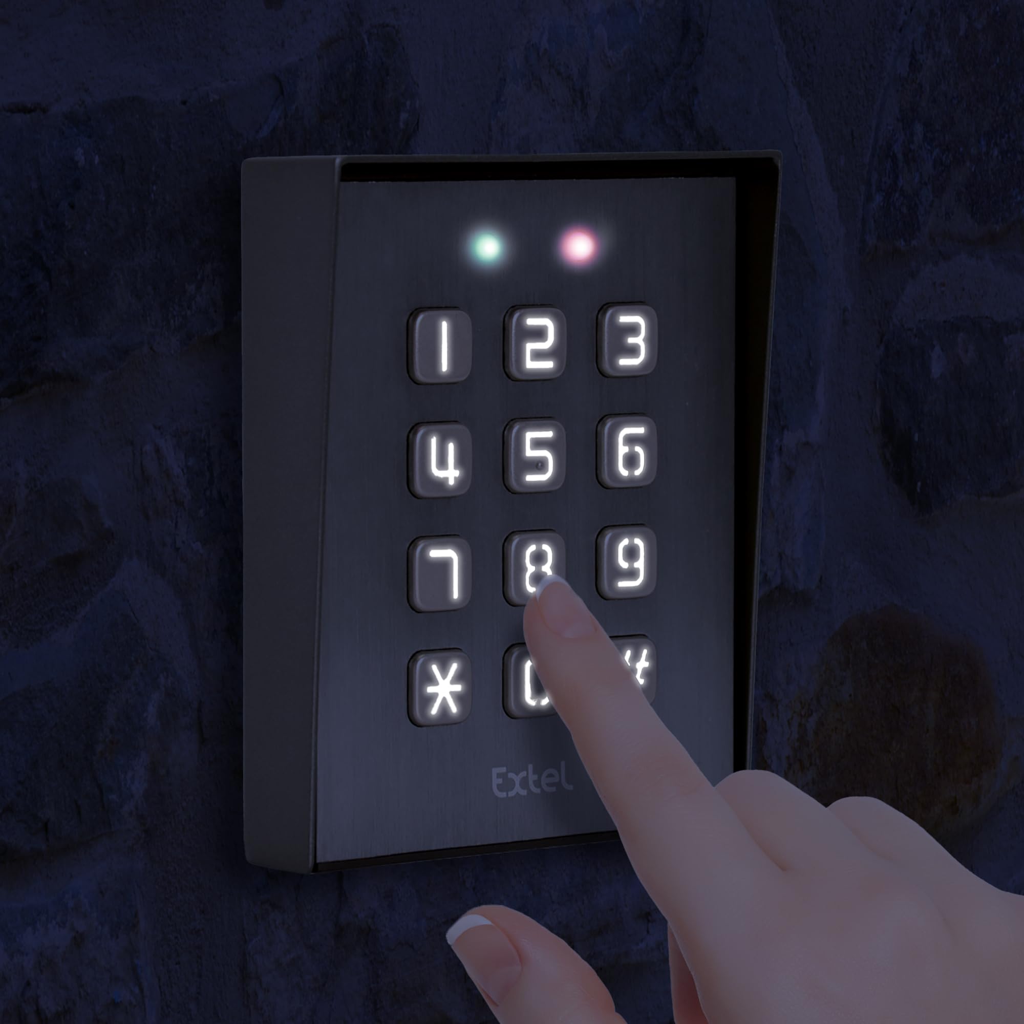 Extel Teclado Numérico Cableado para Portón, Garaje y Cerradura | Contacto seco, código de 4 a 8 cifras, relé ajustable de 1 a 99 s, retroiluminación, IP44, visera y transformador incluidos.