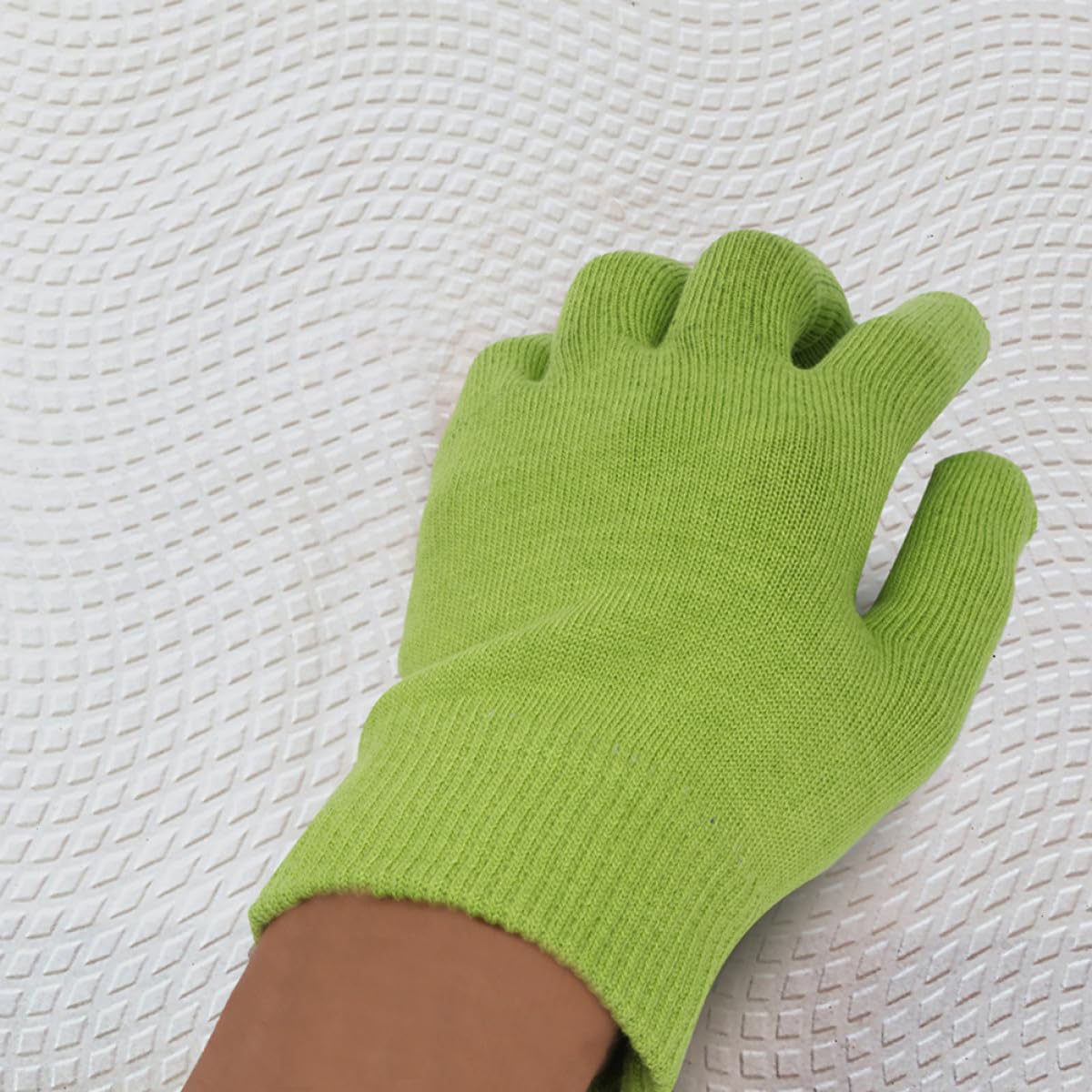 Handpflegehandschuhe 4 Paar Feuchtigkeitsspendende Gelhandschuhe aus Baumwolle und Silikon für Hautpflege und Handschutz in Verschiedenen Farben Zufällige Farbe