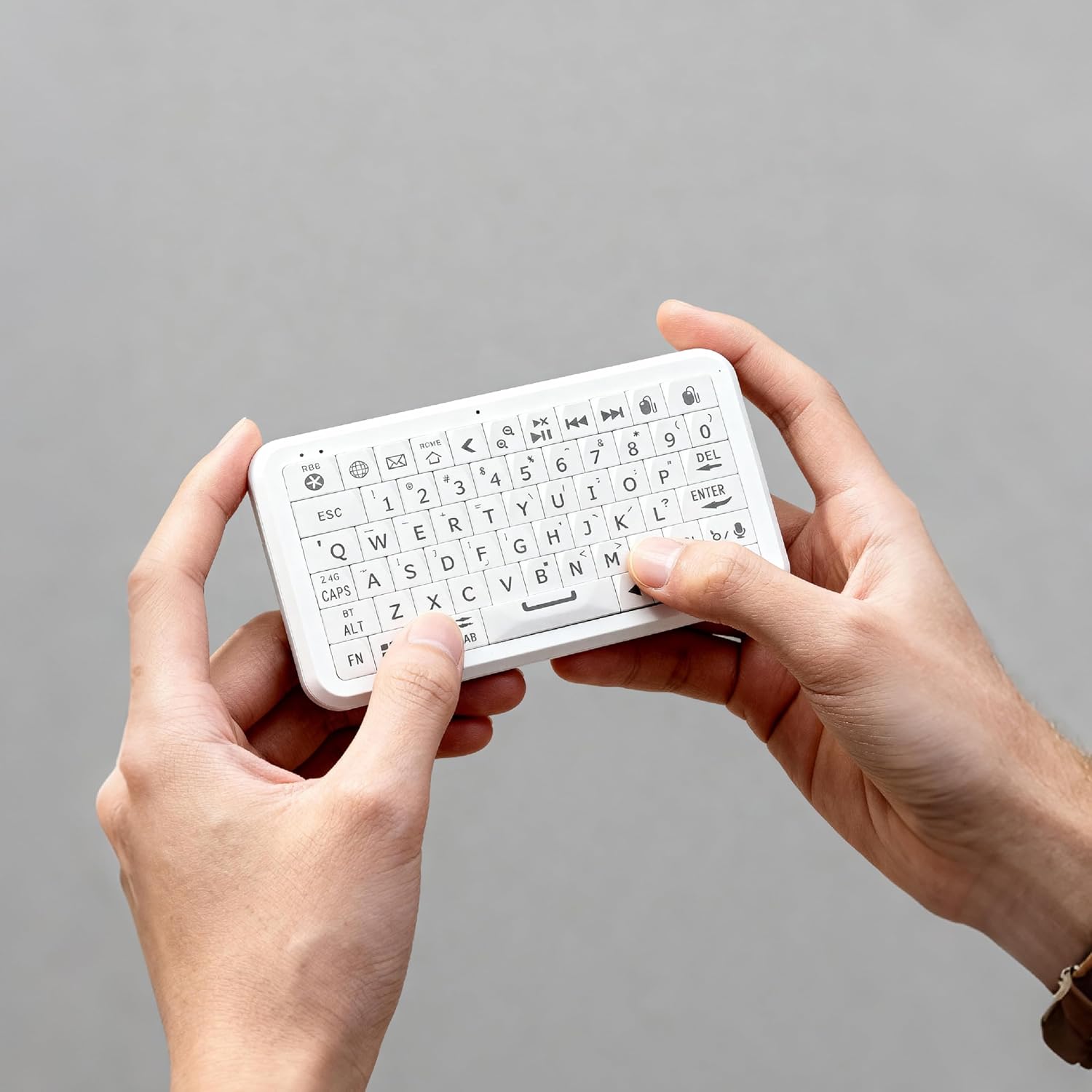 Mini Keyboard with Bluetooth 5.0/2.4G Dual Mode, Gyroscopic Motion Mouse, 64 Keys, RGB Backlight Options, Rechargeable Battery, Type-C Win/iOS/Android/(White)