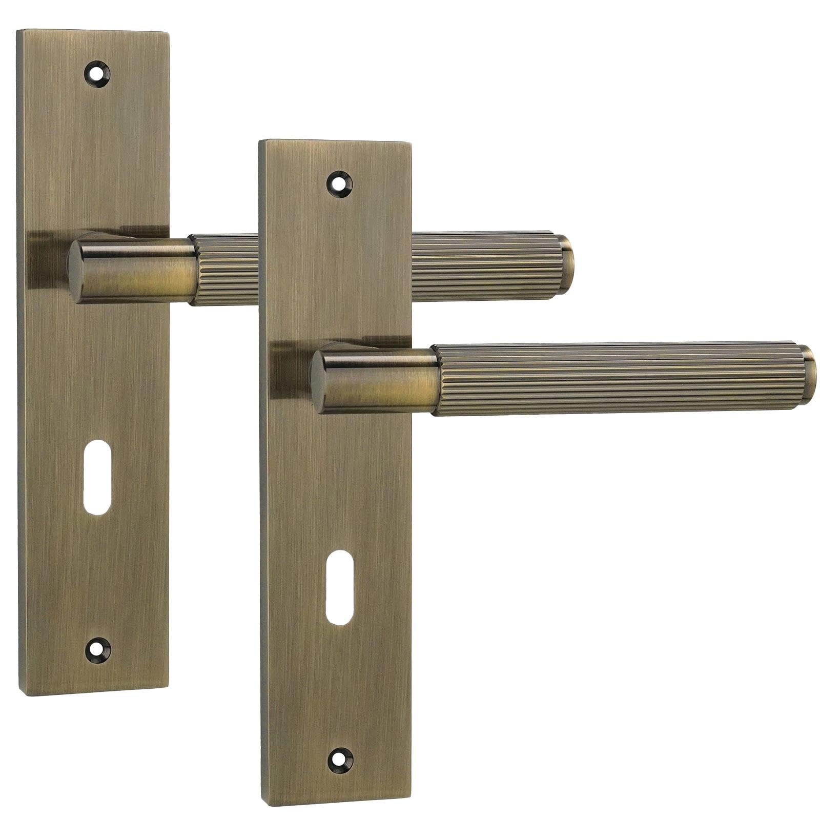 Decoranddecor Hera Antique Brass Keyhole Backplate Door Handles Set – Lever Operation with Knurled Texture for Secure Internal Door Hardware in Traditional and Modern Spaces