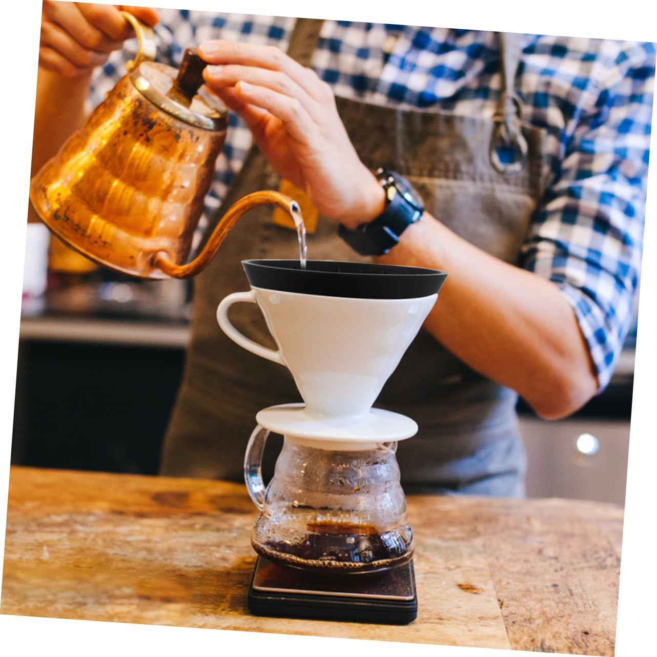 KALLORY Practical Durable Silicone Coffee Funnel Reusable Coffee Filter Strainer for Home Brewing Lightweight and Tool Safe