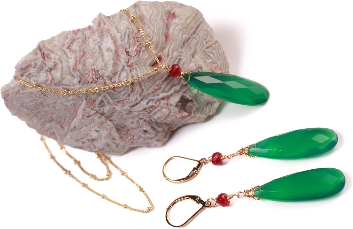 Oppy's Genuine Green Onyx Faceted Long Pear Drop, genuine Ruby accent 14k Gold Vermeil Satellite Howl Necklace