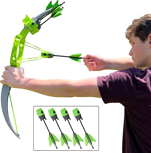 Funwares Ring Strike Arco y flecha lanzan flechas de más de 200 pies, incluye 1 arco impulsado por niños y 4 flechas con punta de espuma silbante