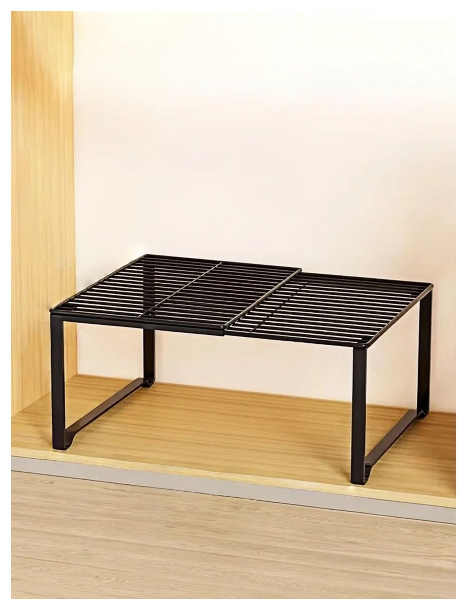 Organizador de estante expandible para ordenar platos en el armario de la cocina
