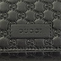 【美品】GUCCI マイクログッチ シマ 2つ折り 長財布 グッチ GUCCI 二つ折り長財布 マイクログッチシマ 水色 小物