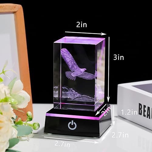 Miniatura 2 de Movdyka Figuras de águila grabadas en 3D de cristal, regalos para hombres con base de luz colorida, estatua de águila de animales, adorno de