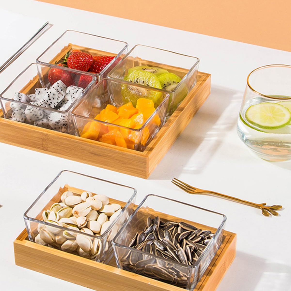 Plateau De Fruits En Verre 4 Compartiments Transparent, Plateau De Service Pour Collations En Verre Support En Bois, Assiettes Polyvalentes Pour Noix Et Fruits Secs, Usage Fête Et Apéritif
