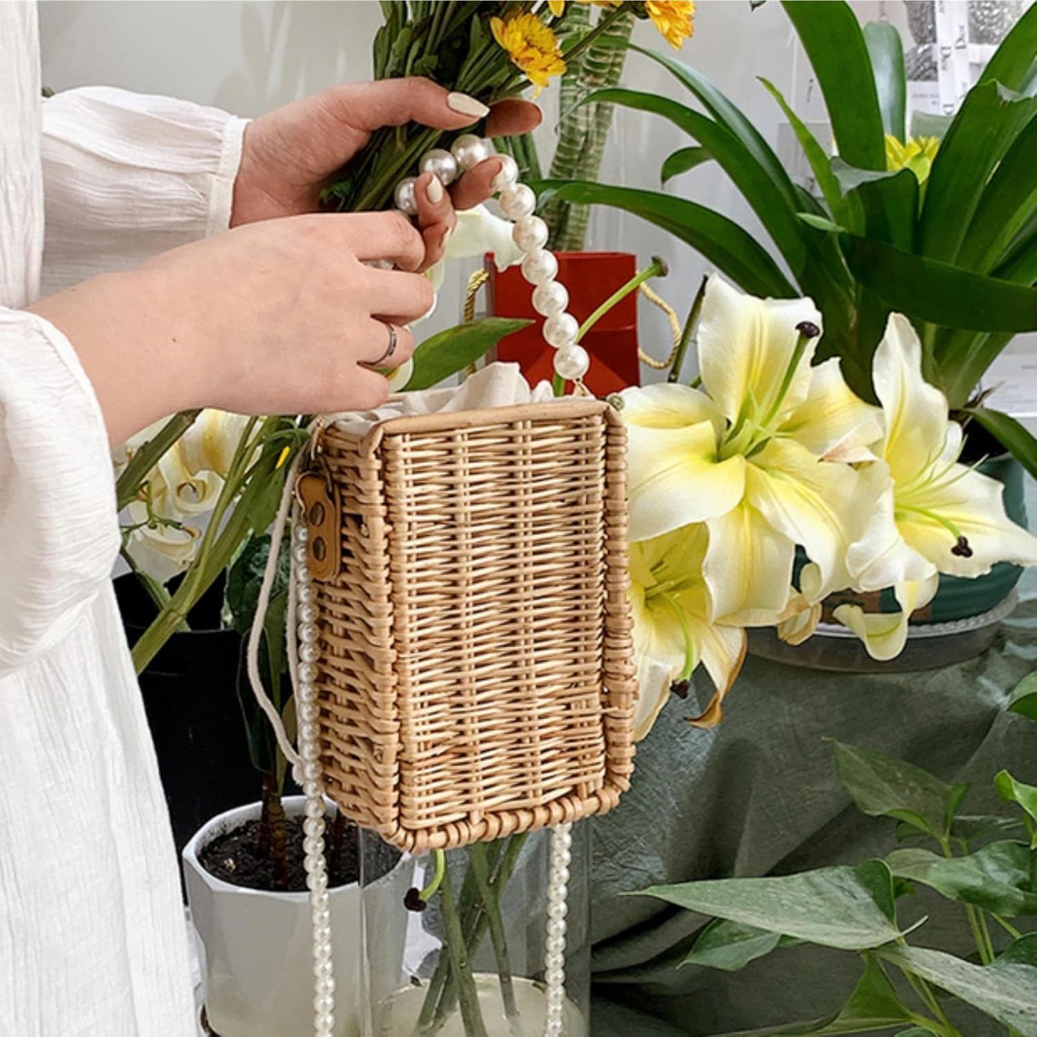 Pearl Basket Purse, Handwoven Rattan Beach Bag For Women, Rectangular Wicker Handbag, Vintage Summer Straw Tote Bag - Image 3
