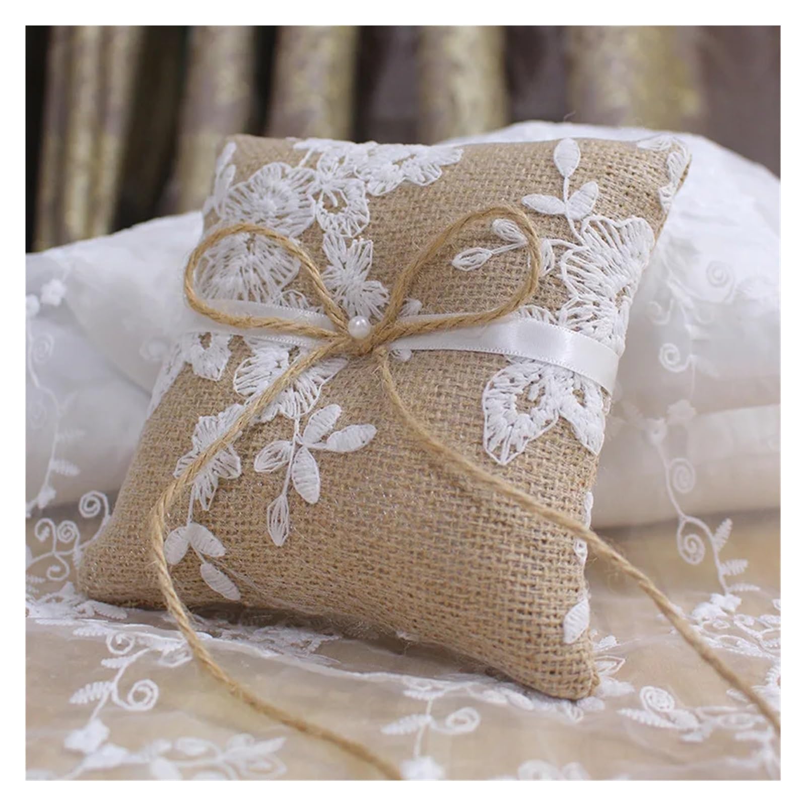 Hochzeit Ringhalter Kissen Ringkissen mit Spitze, Schleife, Vintage-Stil, for Hochzeit, Verlobung, Dekoration, Schmuck, Ringe, Kissen, Vintage-Jute-Kissen aus Sackleinen