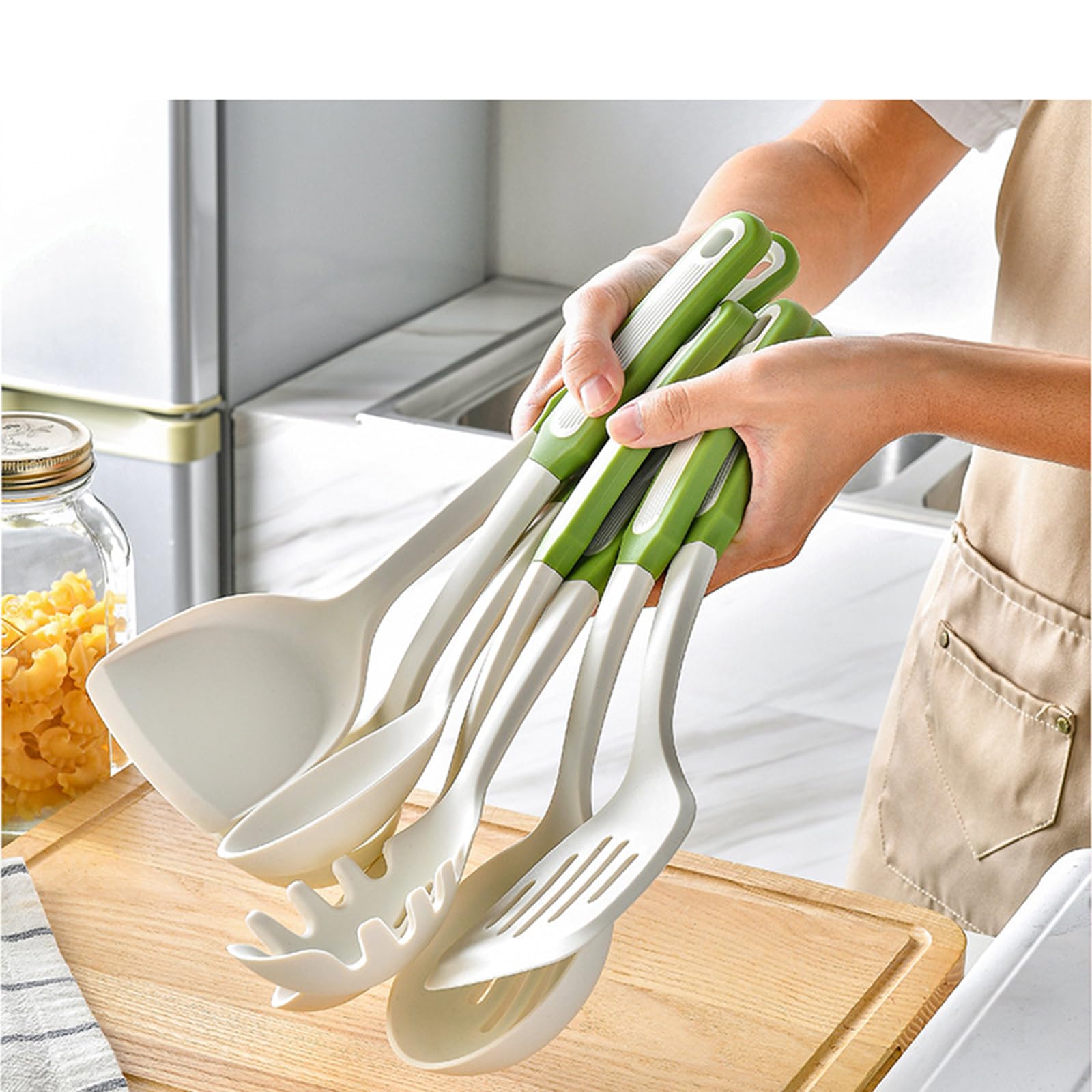 Set di Utensili da Cucina 7 Pezzi in Silicone, Strumenti da Cucina Antiaderenti Resistenti al Calore, Senza BPA Lavabili in Lavastoviglie Accessori da Cucina per Pentole