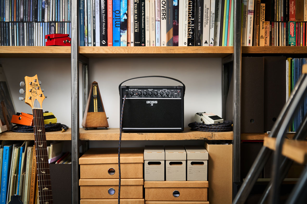 Amazon.com: BOSS Katana-Mini X | Powerful 10-Watt Mini Amplifier