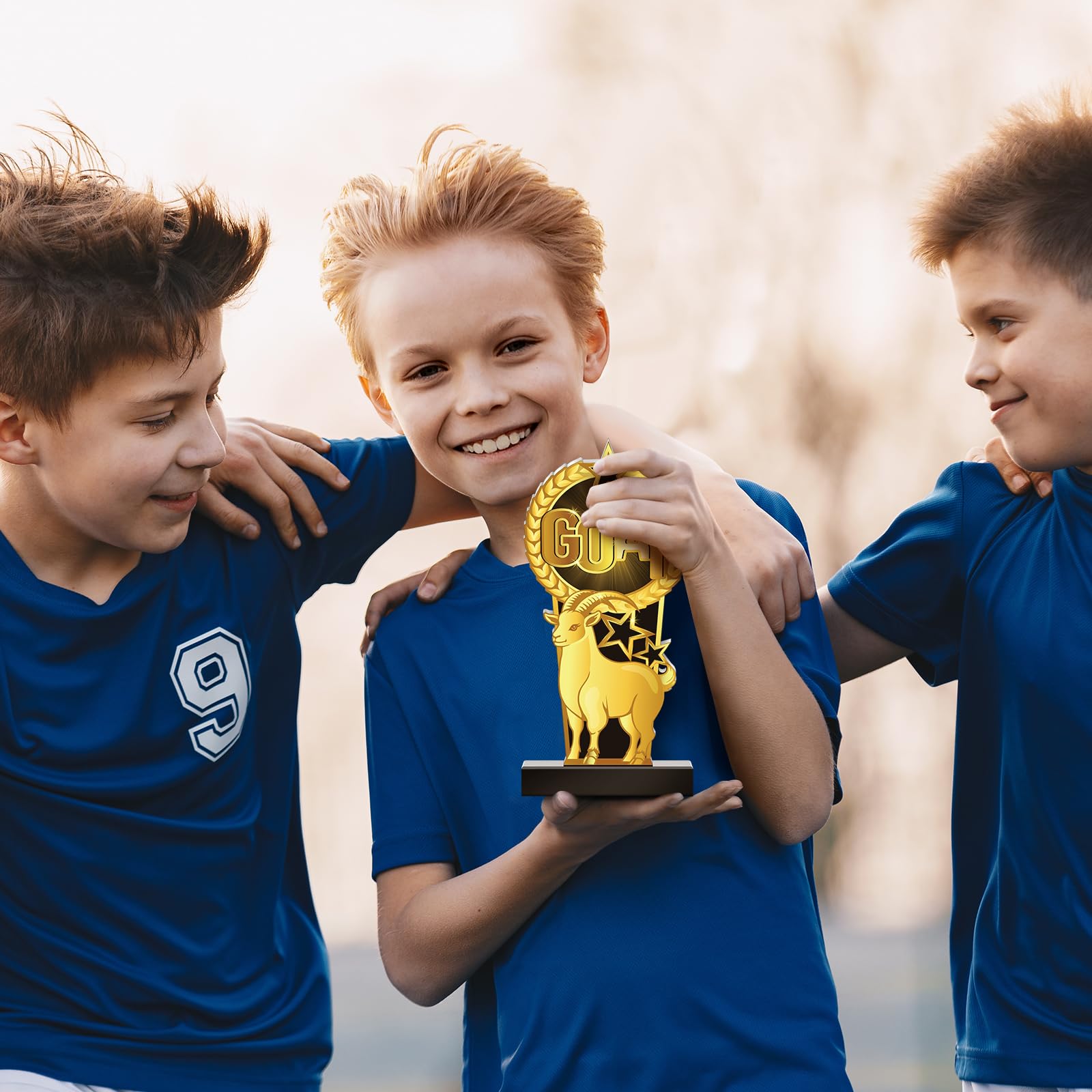 6 piezas de premios de trofeo de cabra, premios divertidos de la oficina de cabras, premio de cabra para compañeros de trabajo de la Liga de Jefes, compañeros de trabajo, amigos, campeón, mamá