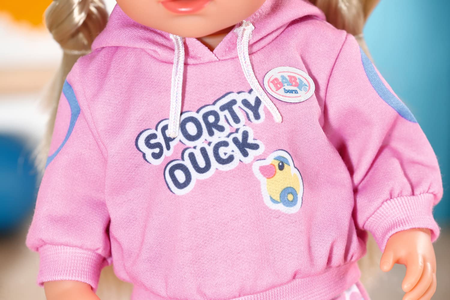 BABY born Przedszkole strój gimnastyczny - dopasowany do lalek 36 cm - zawiera bluzę z kapturem, spodnie i matę gimnastyczną - łatwy dla małych dłoni - Wspomaga empatię i umiejętności