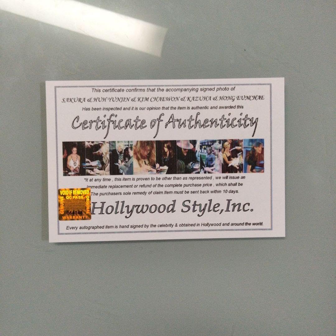 Amazon.co.jp: ルセラフィム直筆サイン入り2Lサイズ写真…LE SSERAFIM  