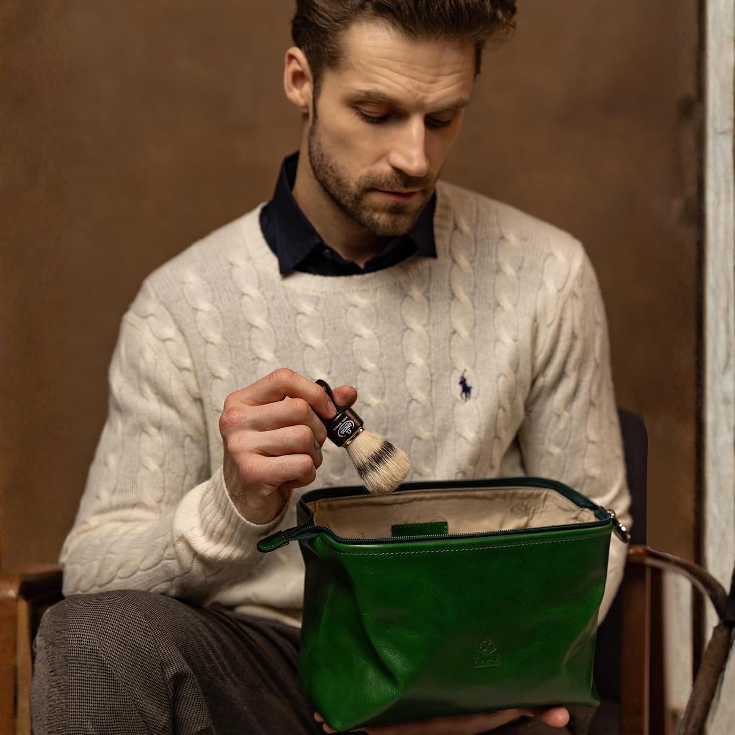 Time Resistance Leather Toiletry Bag Cosmetic Case Italian Classy Dopp Kit