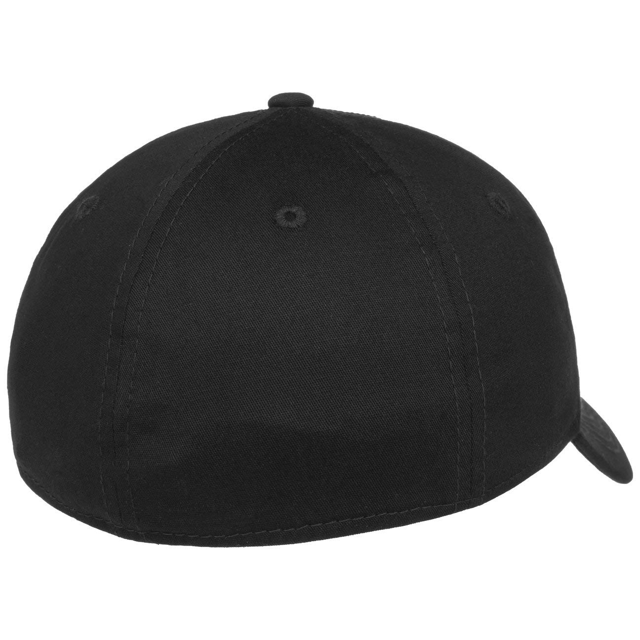 Mountain \u0026 Wave Black Stretch Fit Cap 