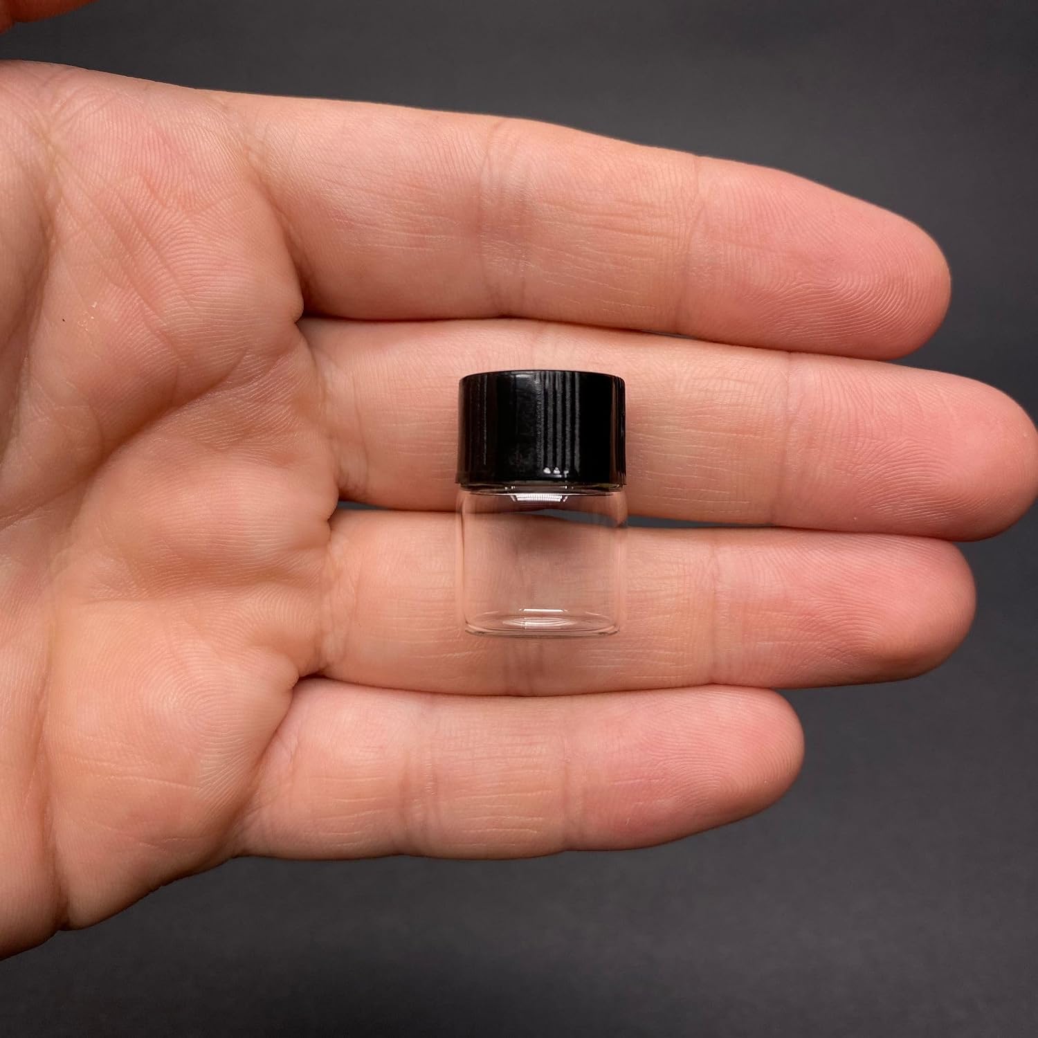 1 ml Siyah Kapaklı Şeffaf Cam Şişe, 1 cc Kapaklı Cam Şişe x 24 Adet