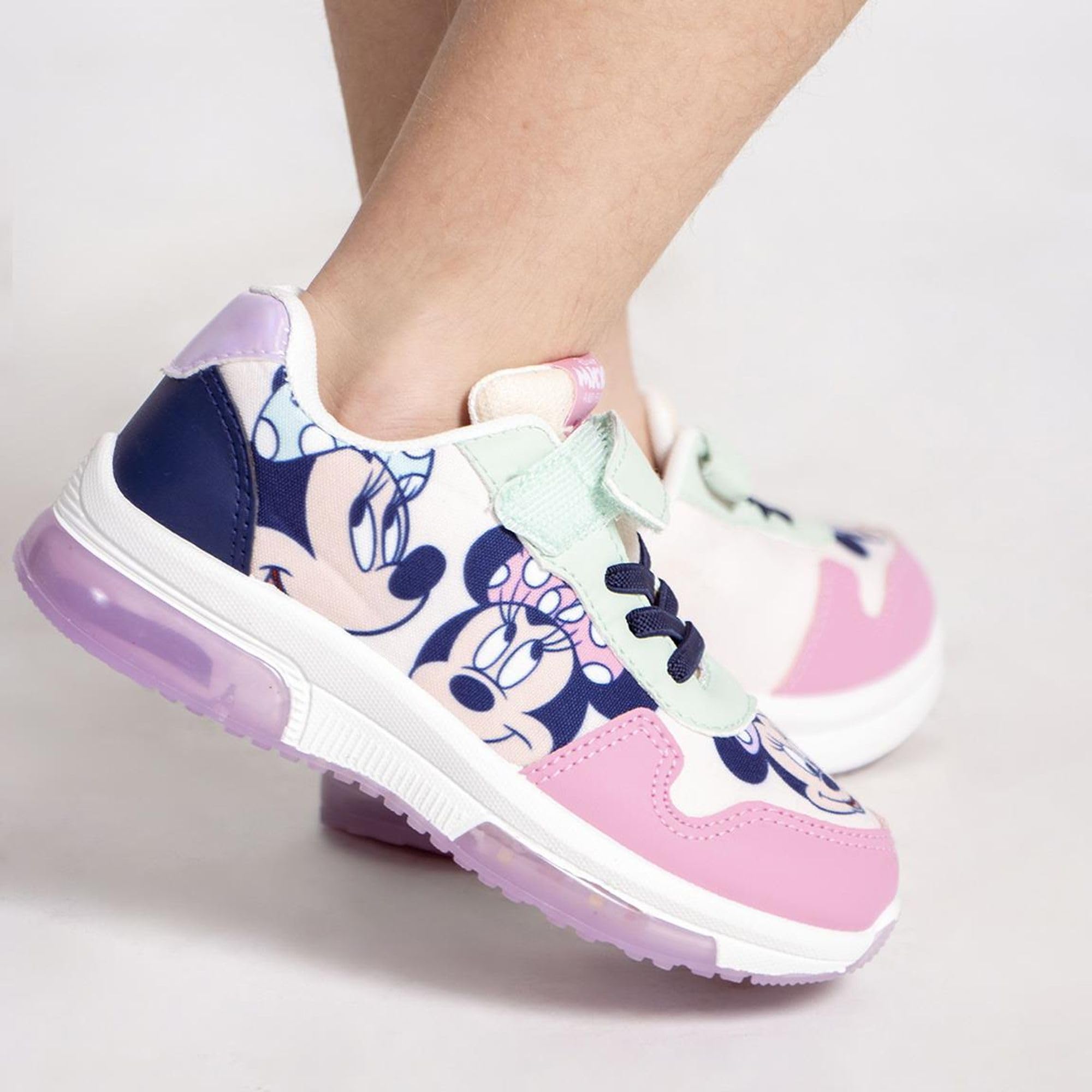 CERDÁ Life'S Little Moments Zapatillas Infantiles de Minnie con Luz Led ZapatillasNiñas