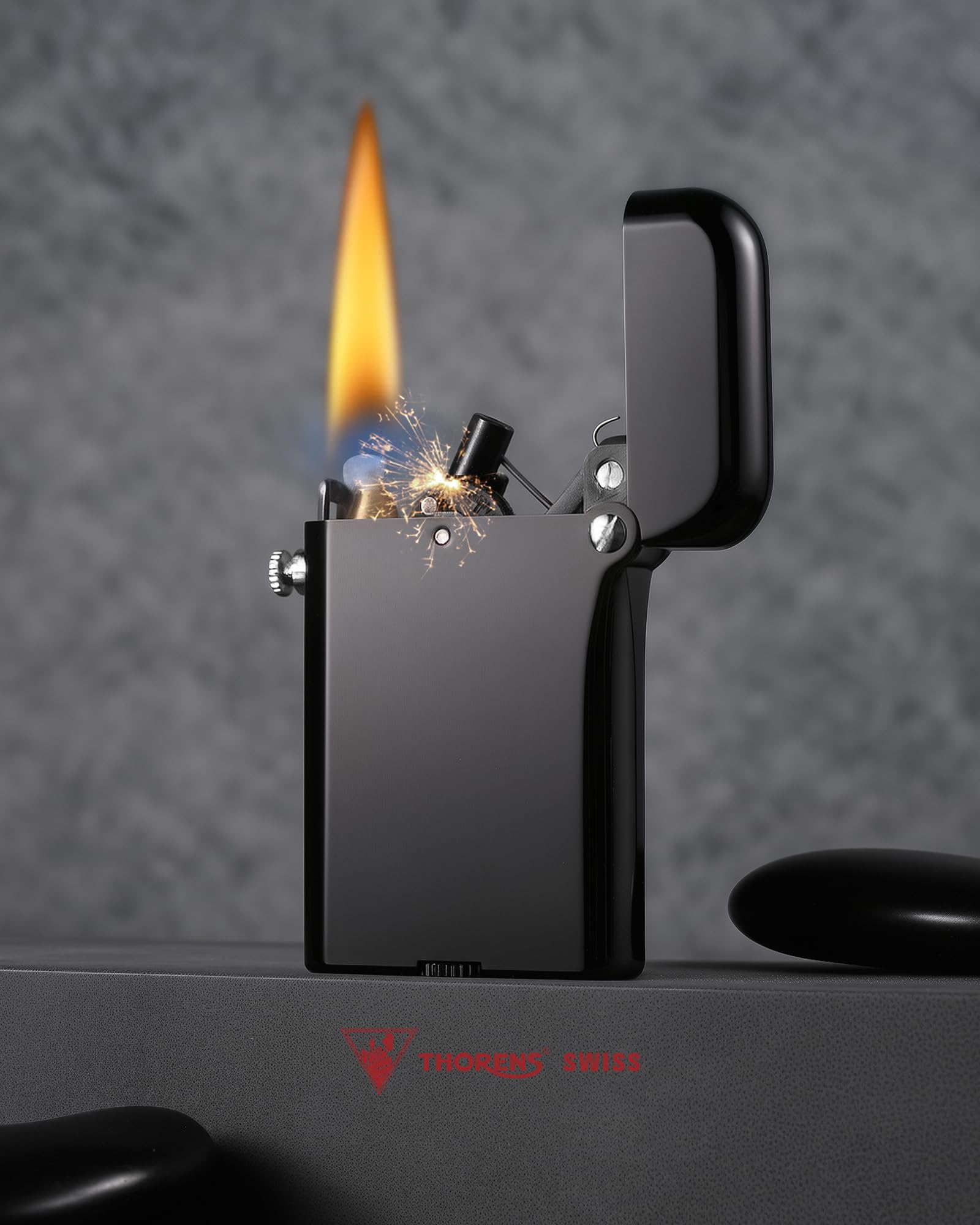THORENS Double Claw Benzinfeuerzeug, Messing, Schwarz, nachfüllbar | Luxus, Vintage, Autozündung, Fluid-Lighter, Softflamme, Sicherheitssperre, Sammlerstück, Geschenk für Vater, Freund, Ehemann