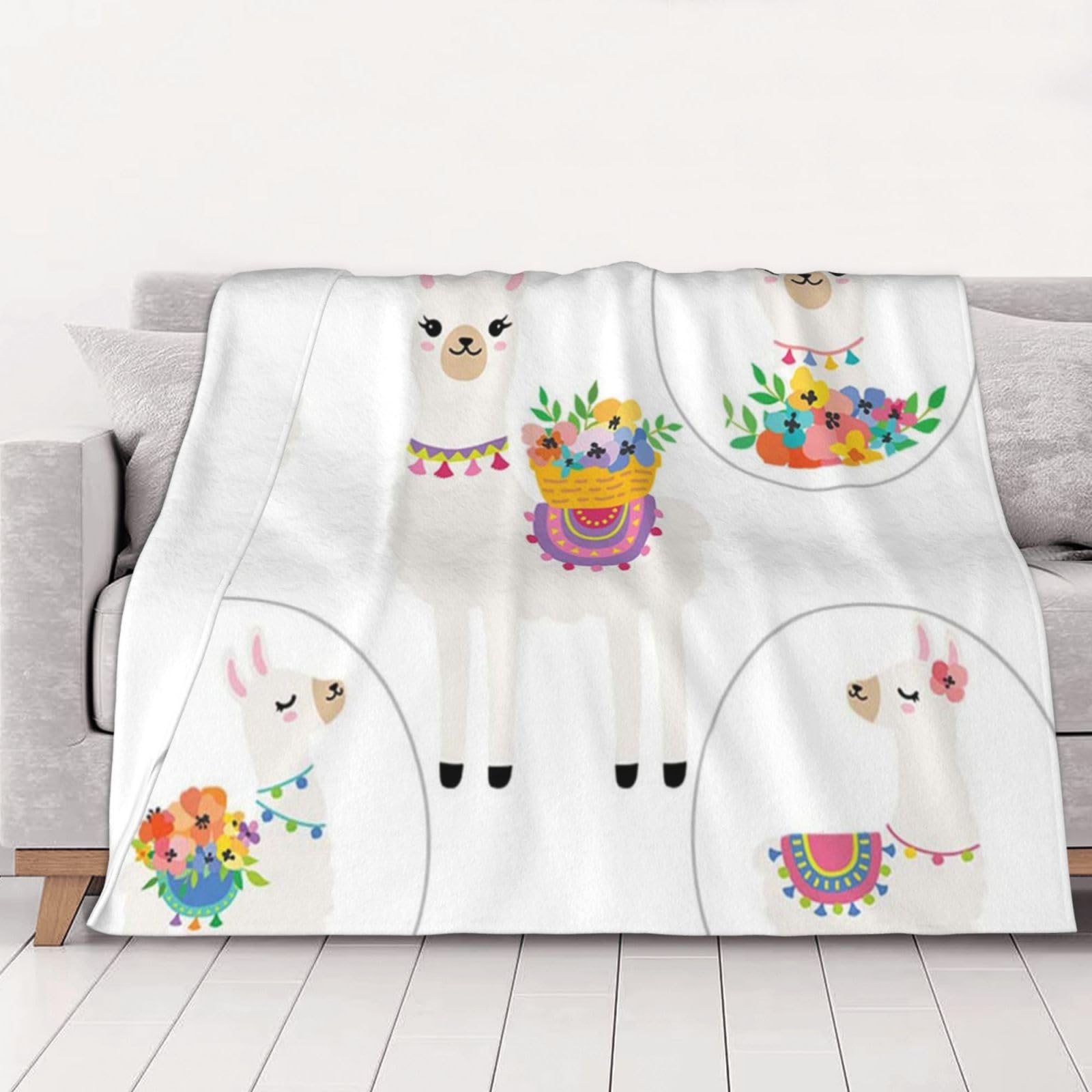 AUBKFELD Llama Printed Flannel Blanket 150x125 CM, Soft & Warm Throw Blanket for Sofa/Couch/Bed/Car, Gifts for Audlts Women Men