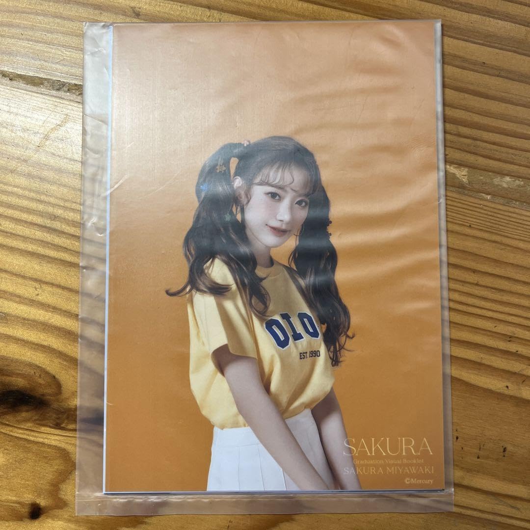 宮脇咲良　SAKURA 生写真　HKT48 ルセラフィム　LE SSERAFIM LE SSERAFIM（ルセラフィム）メンバー、サクラ（宮脇咲良）の