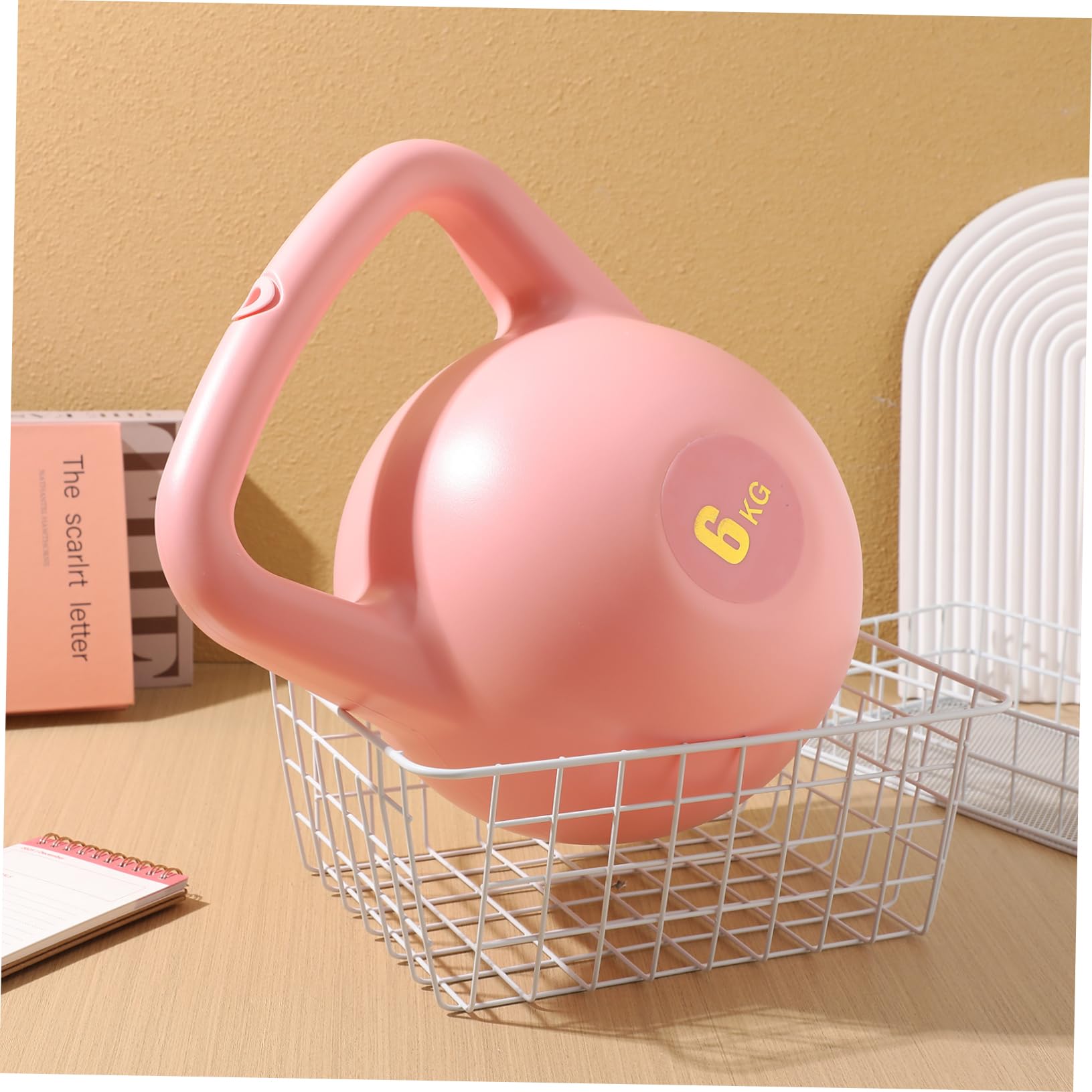 Kisangel Pe Kettlebell mit 6kg Gewicht zum Krafttraining für Männer und Frauen Strapazierfähiges Trainingsgerät für Kraftaufbau und Fitness Zuhause mit Einzigartigem Design