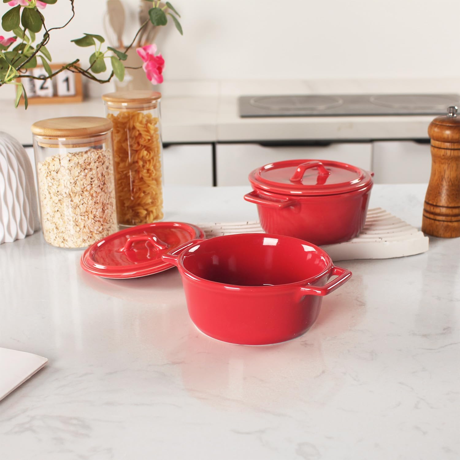 Ceramic Mini Round Cocotte Set, 8.1 Ounces Small Casserole Dishes with Lids and Handles, Individual Baking Ramekins, Oven, Microwave & Dishwasher Safe