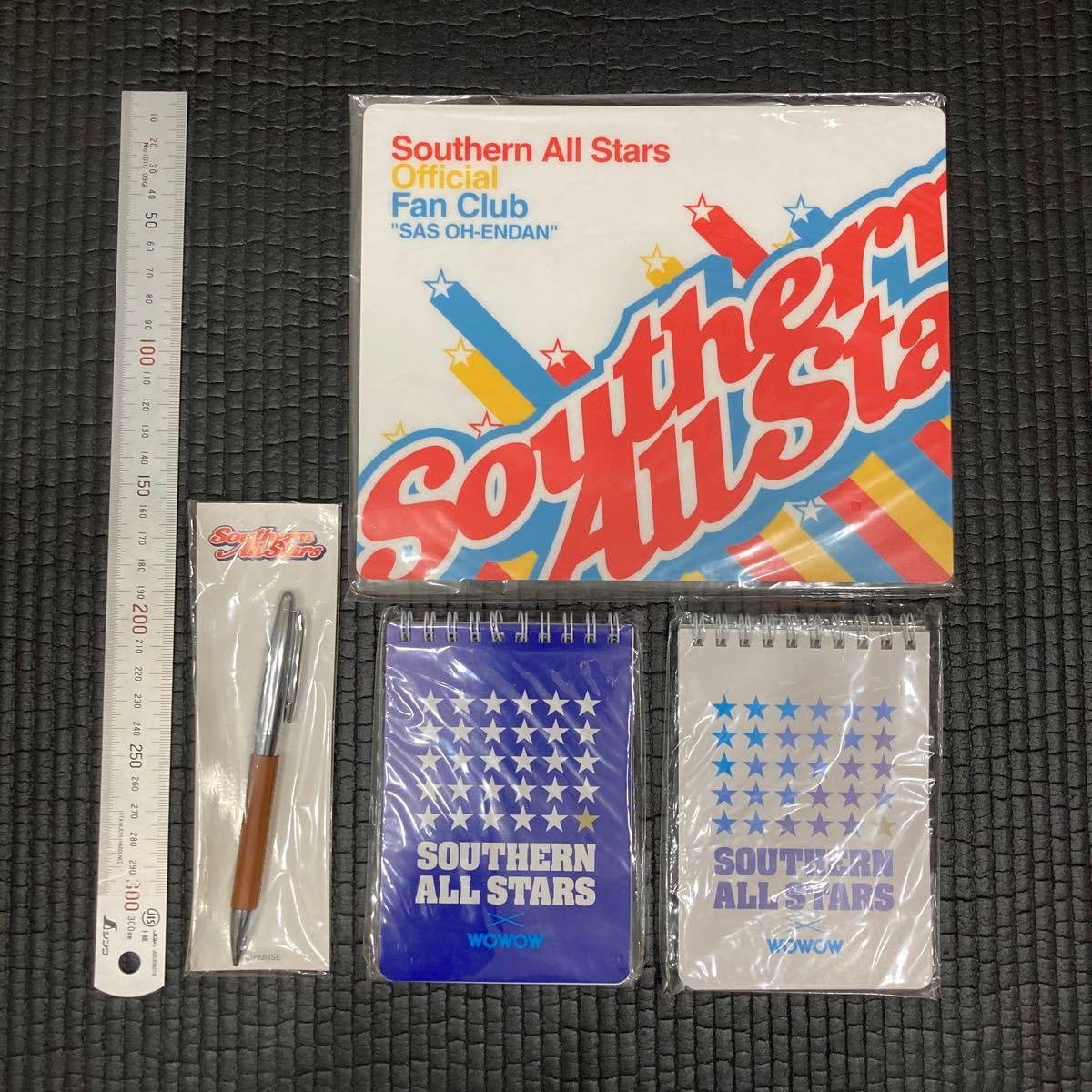サザンオールスターズ CD DVD BOOK マウスパッド　手ぬぐい サザンオールスターズ CD DVD BOOK マウスパッド 手ぬぐい