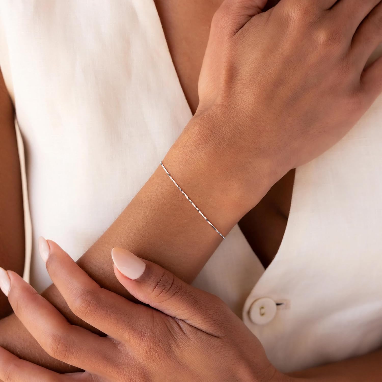 IEFWELL S925 Sterling Silver Box Chain Bracelet for Women - 1.2mm Box Chains Bracelet, Hypoallergenic Sturdy Women's Silver Chain Bracelets, 6.5/7/7.5/8/8.5/9 Inches Jewelry Gifts - Image 6