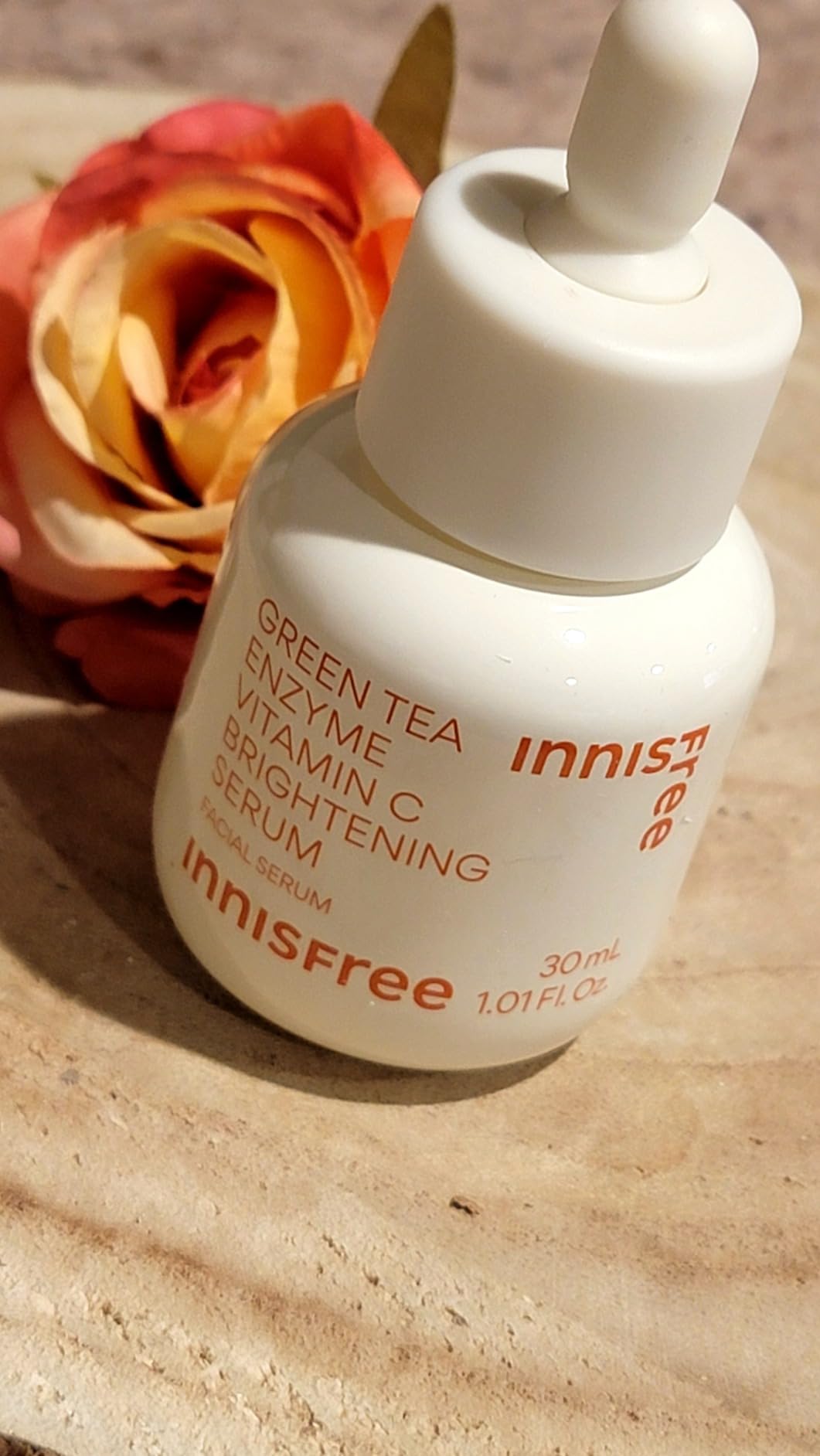 Innisfree Green Tea Enzyme Vitamin C Serum for Brightening Dark Spot Correction, Korean Face Serum for Radiant Glow