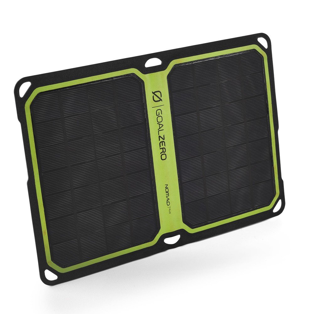 Goal Zero Nomad 7 Plus cracked solar cell